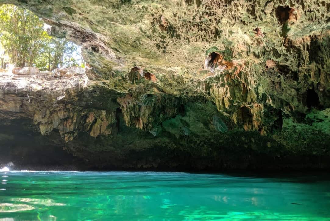 Cenote Calavera - caverna