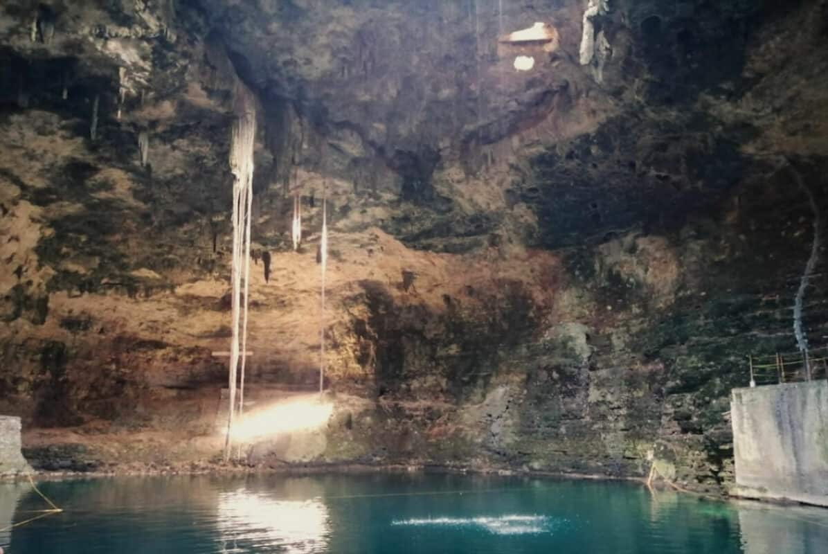 Cenote Hubiku - Caverna