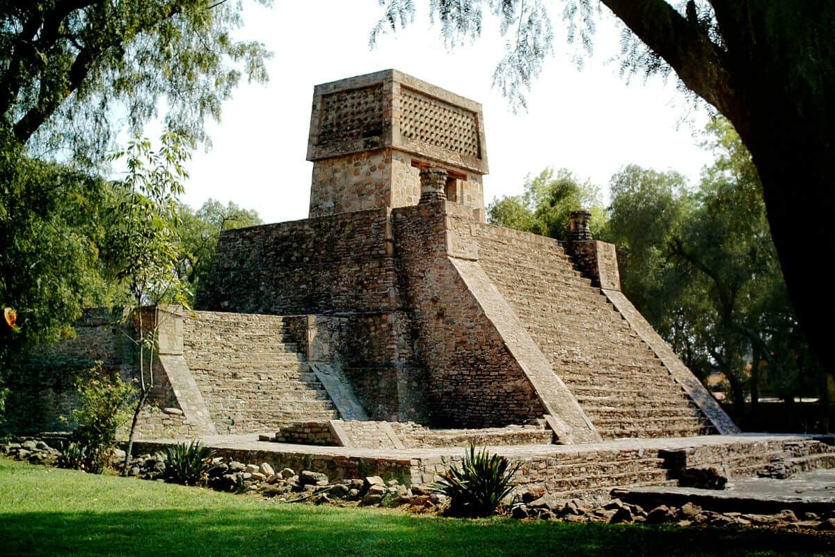 Zonas Arqueológicas del Estado de México - Zona Arqueológica Santa Cecilia