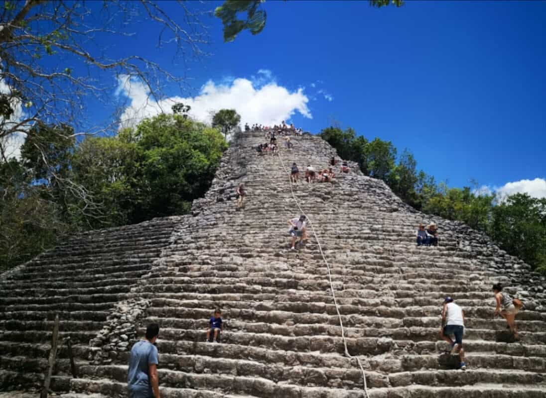 Zonas arqueológicas de Quintana Roo - Cobá