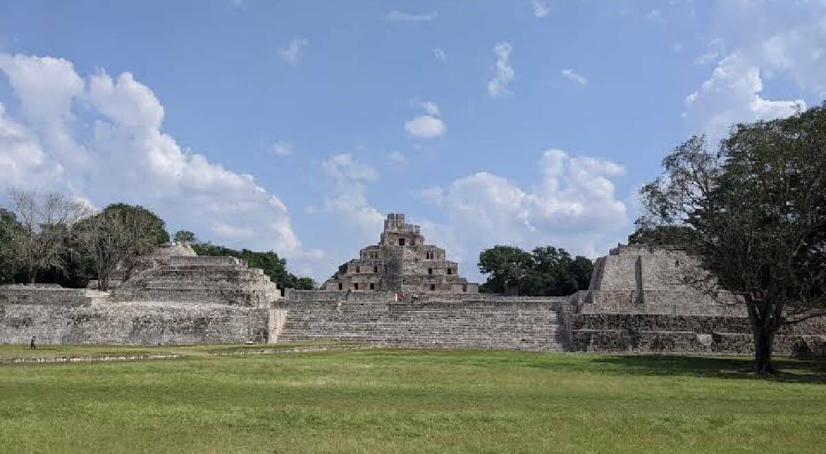 Edzná Campeche - Zona Arqueológica
