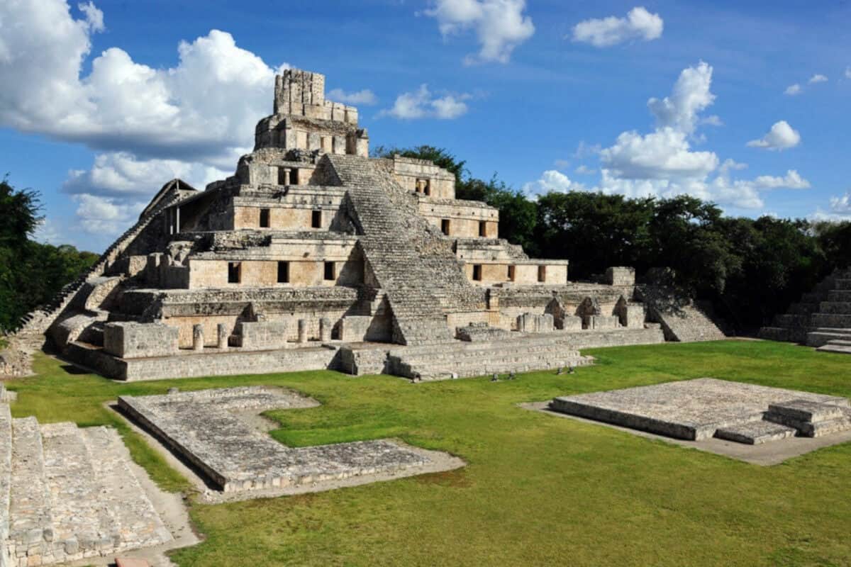 Lugares turísticos de Campeche - Zona arqueológica de Edzná