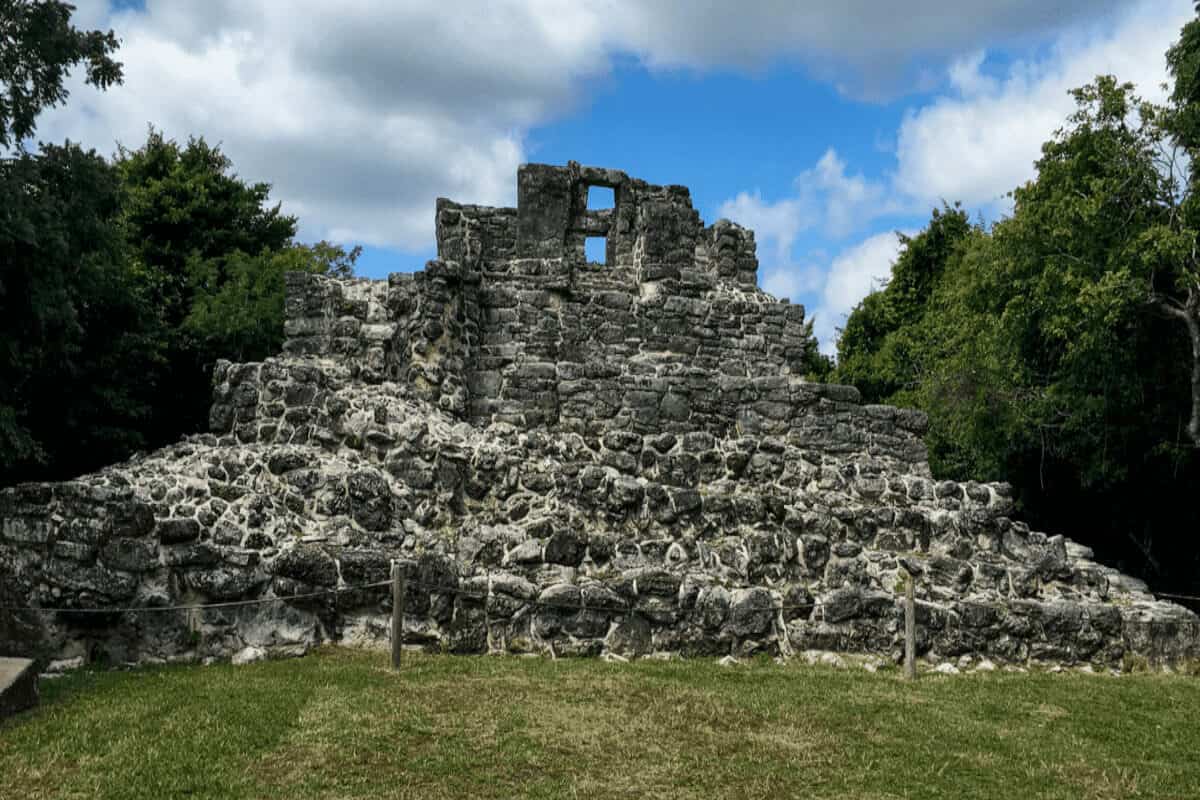 Qué hacer en Cozumel - Recorre las Ruinas Mayas de San Gervasio