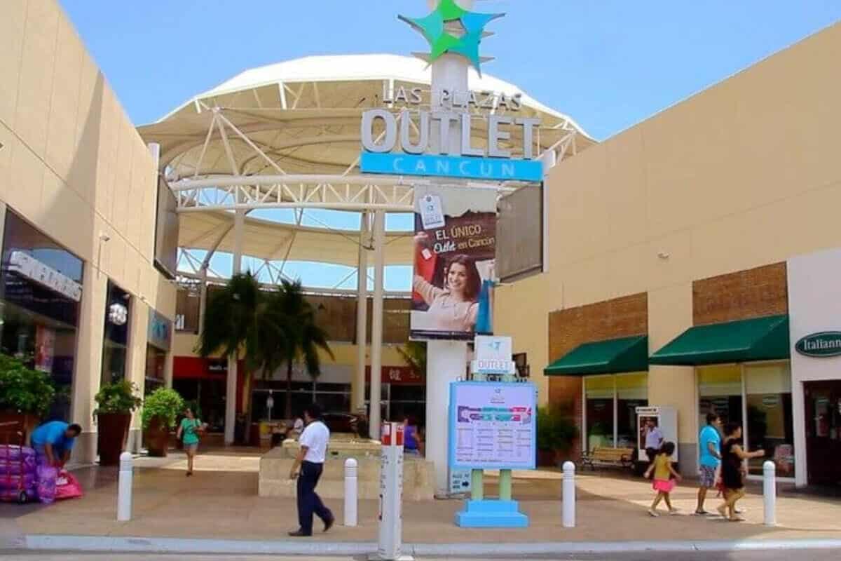 Plaza Outlet Cancún- Curiosidades de la Plaza Outlet Cancún